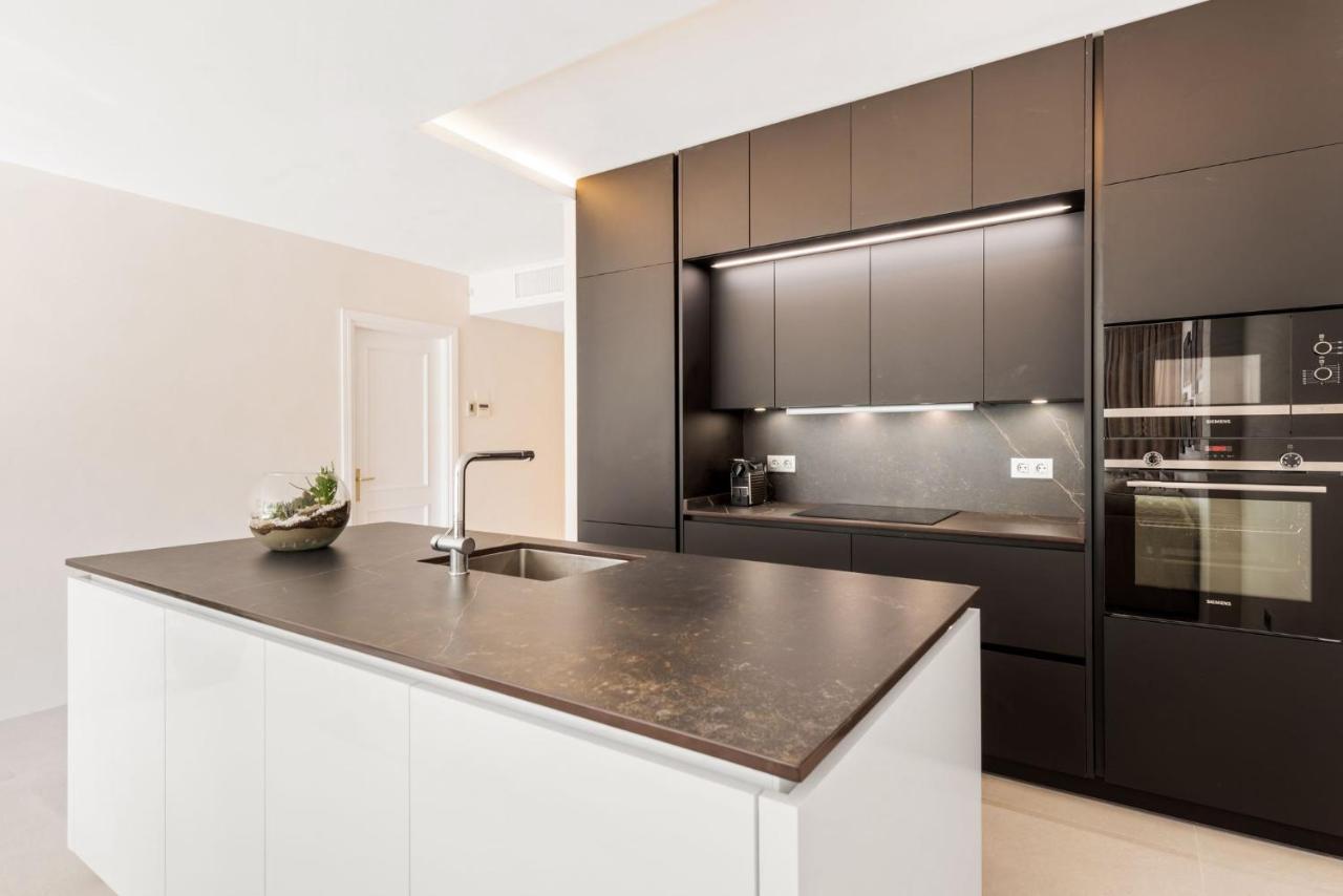 Lujoso Apartamento De 2 Dormitorios En Banus Marbellac Extérieur photo