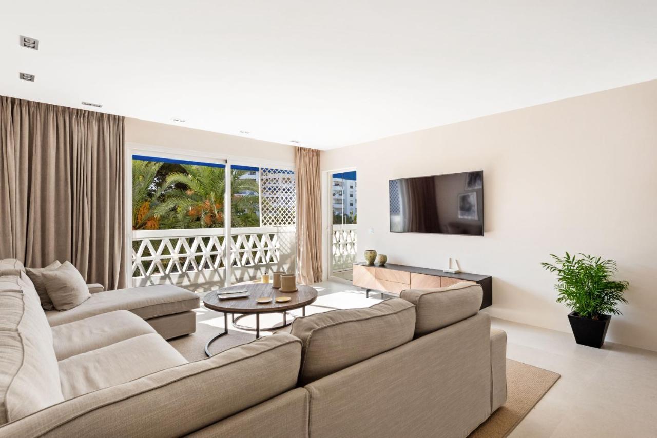 Lujoso Apartamento De 2 Dormitorios En Banus Marbellac Extérieur photo